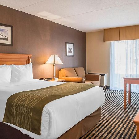 Comfort Inn Броквил Екстериор снимка