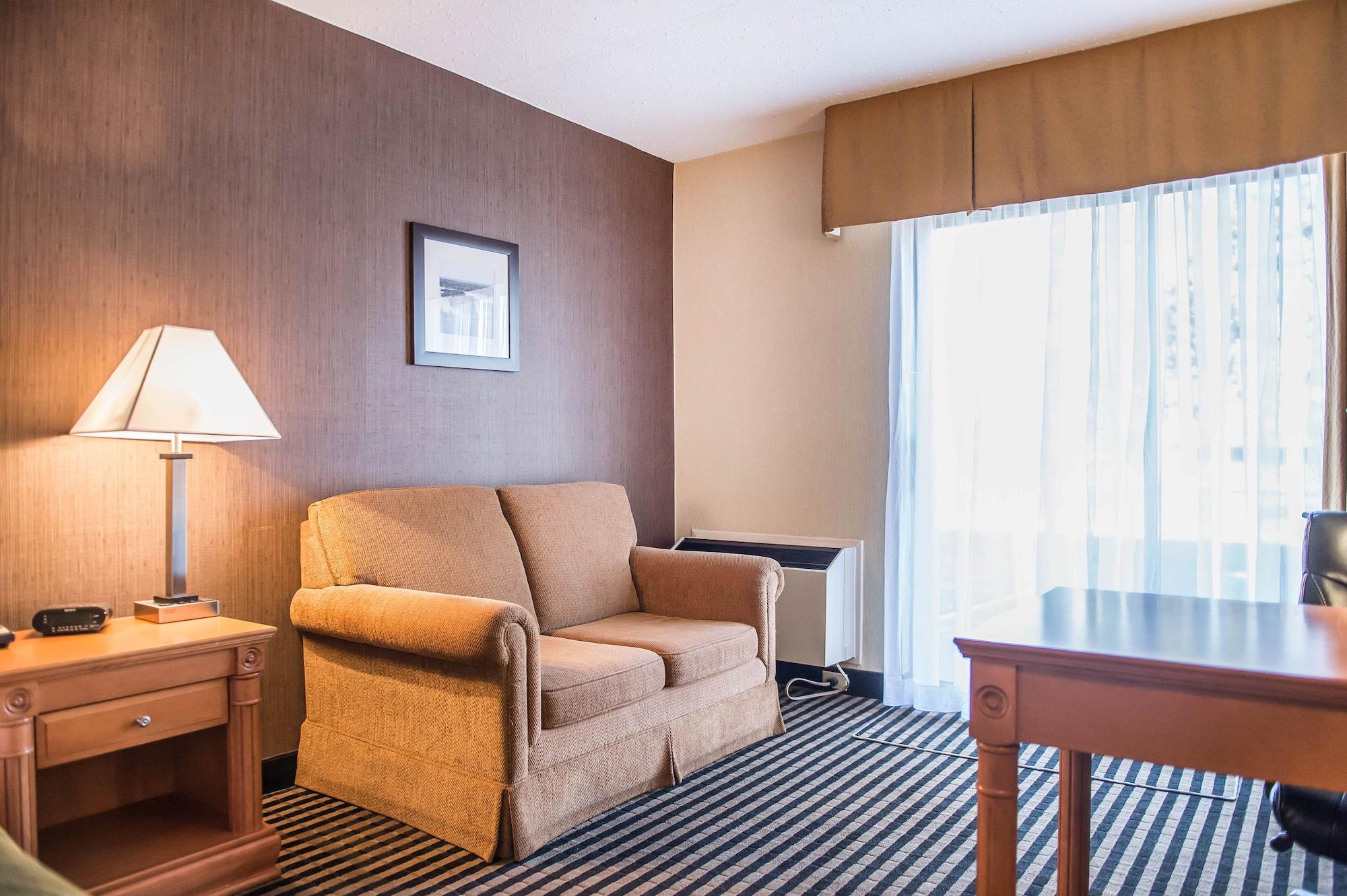 Comfort Inn Броквил Екстериор снимка