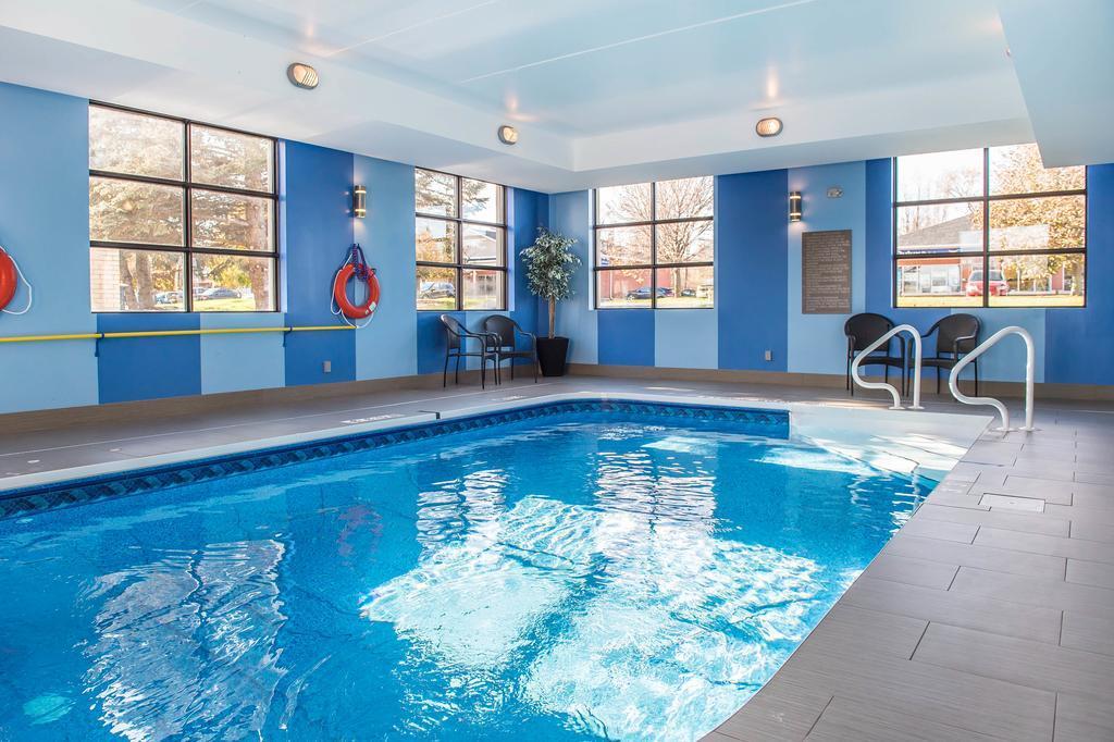 Comfort Inn Броквил Екстериор снимка