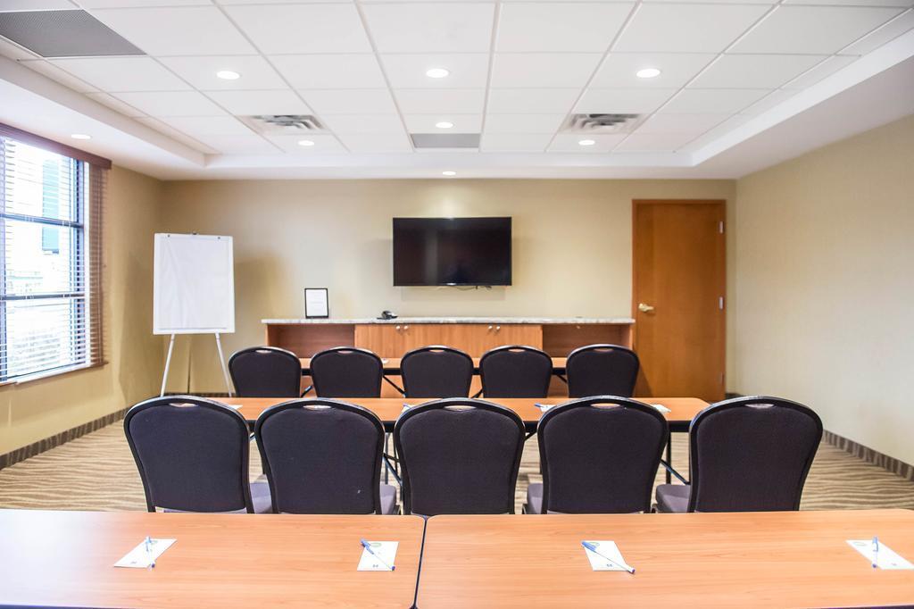 Comfort Inn Броквил Екстериор снимка