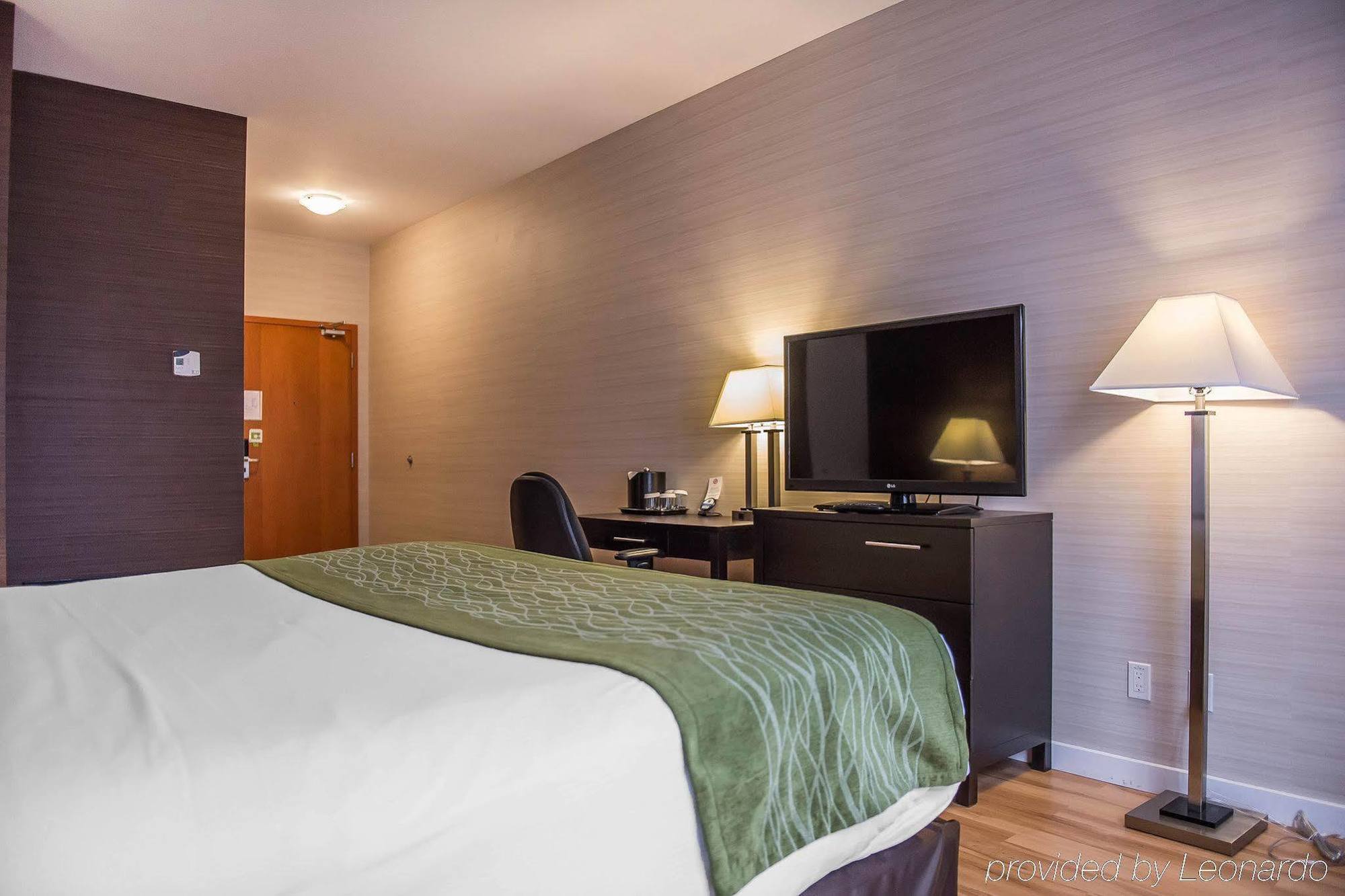 Comfort Inn Броквил Екстериор снимка