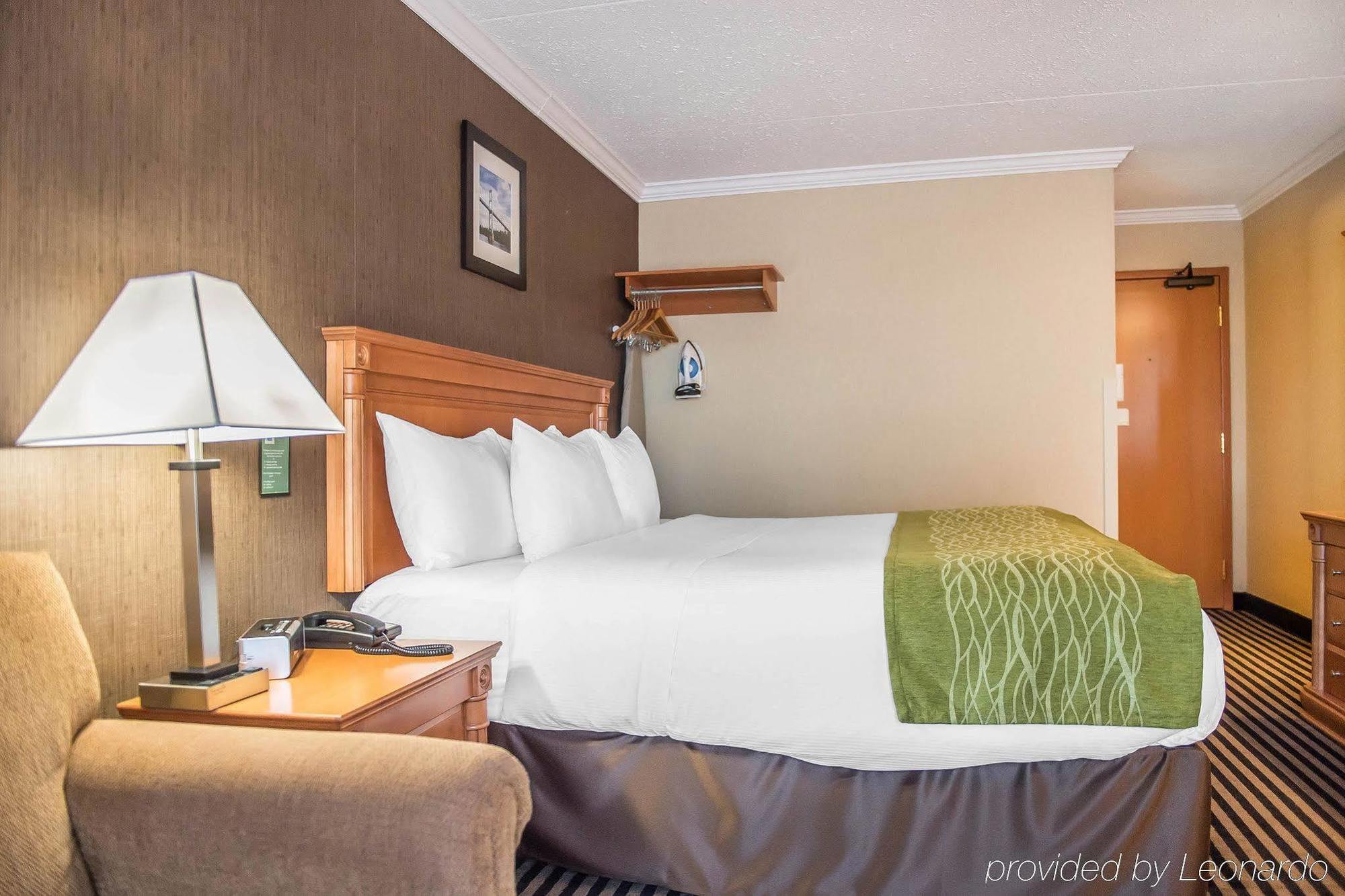 Comfort Inn Броквил Екстериор снимка